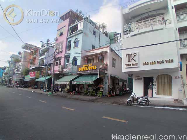 ban nha mat tien duong tran khac chan quan 1