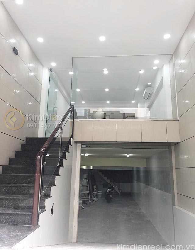 ban nha quan phu nhuan