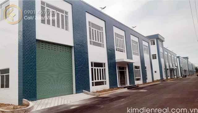 ban nha xuong kcn hai son long an