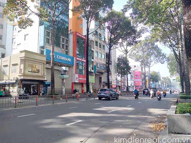 ban toa nha mat tien duong 3 thang 2 gan chung cu ha do