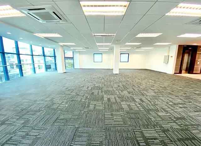 ban toa nha van phong duong phan xich long phu nhuan