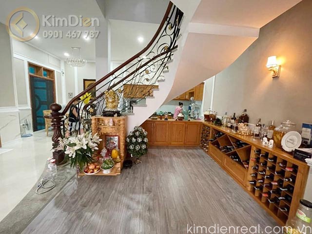 ban villa hien dai duong pasteur phuong 6 quan 3 (2)