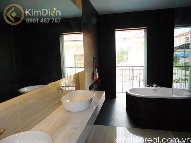 ban villa xay dung hien dai thao dien co ho boi (2)