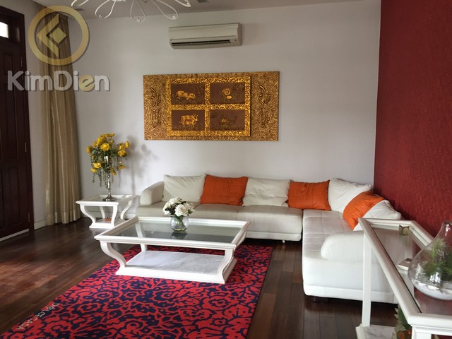 ban-biet-thu-thao-dien-khu-eden-quan-2