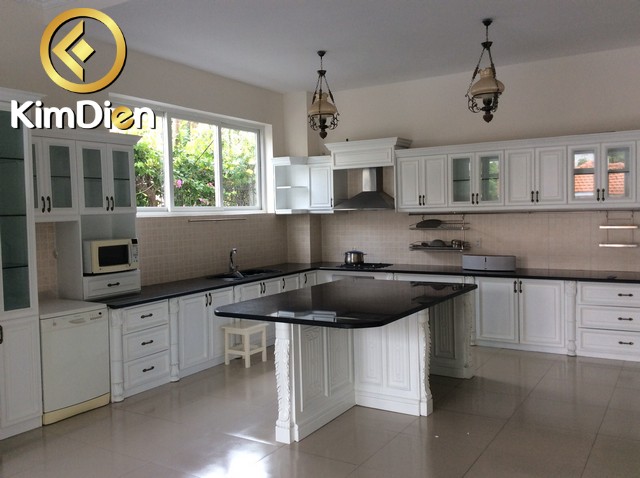 ban-biet-thu-thao-dien-quan-2