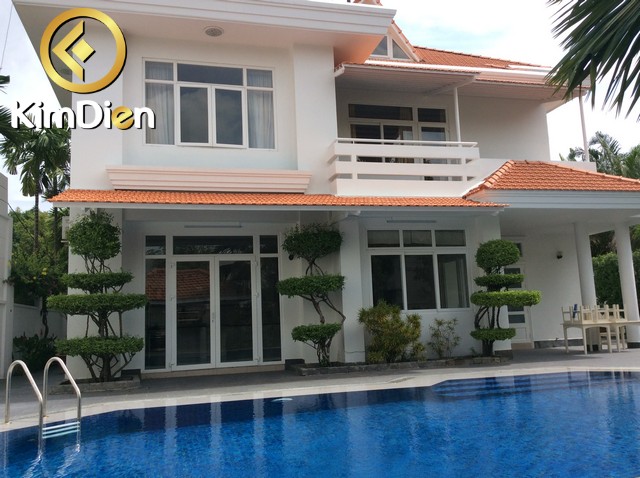 ban-biet-thu-thao-dien-quan-2