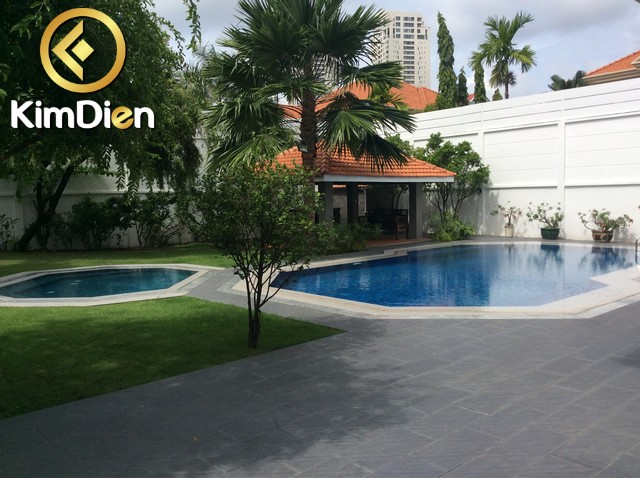 ban-biet-thu-thao-dien-quan-2