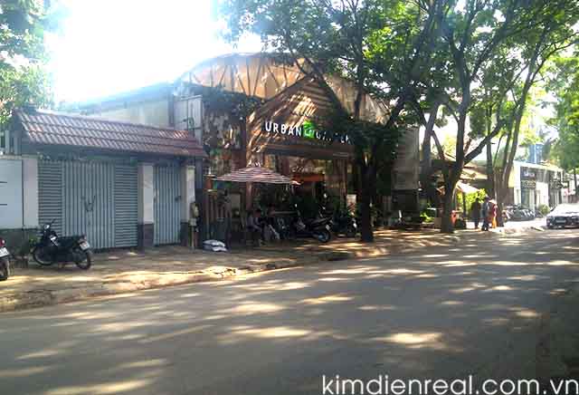 cho thuê biệt thự thảo điền đường xuân thủy làm nhà hàng văn phòng công ty