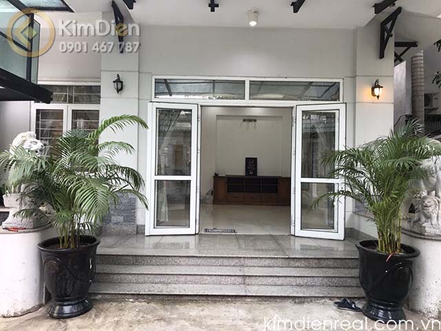 cho thue biet thu quan 2 full noi that