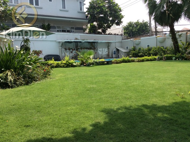 cho-thue-biet-thu-thao-dien-quan-2