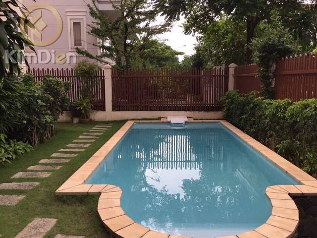 cho-thue-biet-thu-thao-dien-nguyen-van-huong