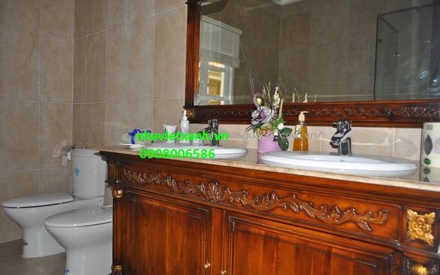 cho-thue-biet-thu-thao-dien-quan-2