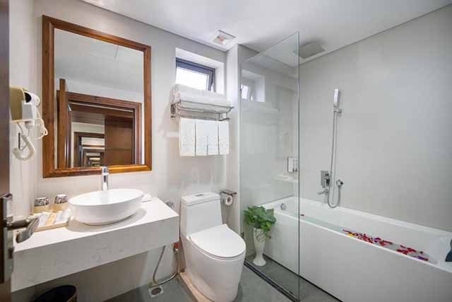 khach san 4 sao da nang (2)