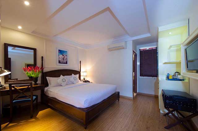 khach san alagon pham hong thai quan 1 (3)