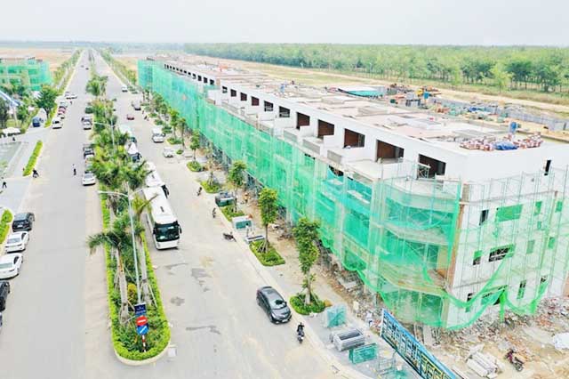 tiến độ thi công dự án gem sky world long thành (2)