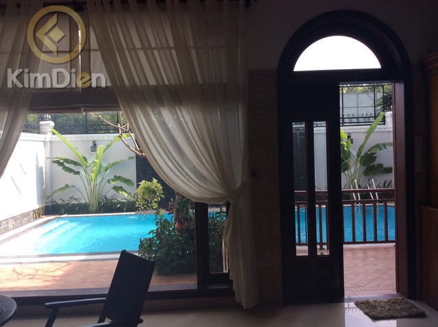 cho-thue-biet-thu-thao-dien-quan-2