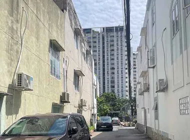 Bán nhà đường số 4 gần chợ Đo Đạc quận 2