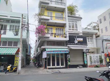 Bán Nhà Đường Trần Khắc Chân Quận 1 Hẻm Xe Hơi