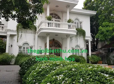 Biệt thự mặt tiền 146 Nguyễn Văn Hưởng bán