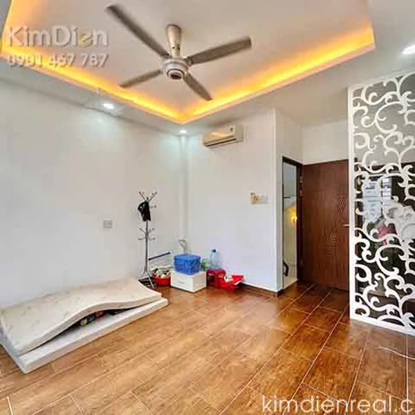 Bán Nhà 32m2 Hẻm Số 94 Đường Trần Khắc Chân Quận 1