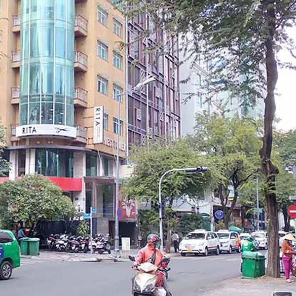 Bán Nhà Hẻm Kinh Doanh Quận 1 - Khu Phố Người Nhật