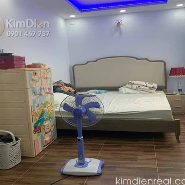 Bán Nhà Hẻm Số 212 Đường Nguyễn Văn Nguyễn Quận 1