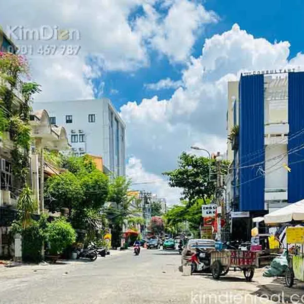 Bán Nhà Mặt Tiền Đường D5 Gần ĐH Giao Thông Vận Tải