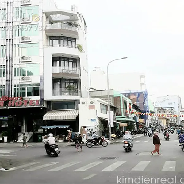 Bán Nhà Mặt Tiền Đường Đề Thám Phường Cô Giang Quận 1
