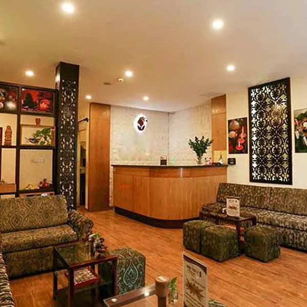 Bán Nhà Mặt Tiền Đường Nguyễn Văn Cừ Quận 1 Tiện Cho Thuê