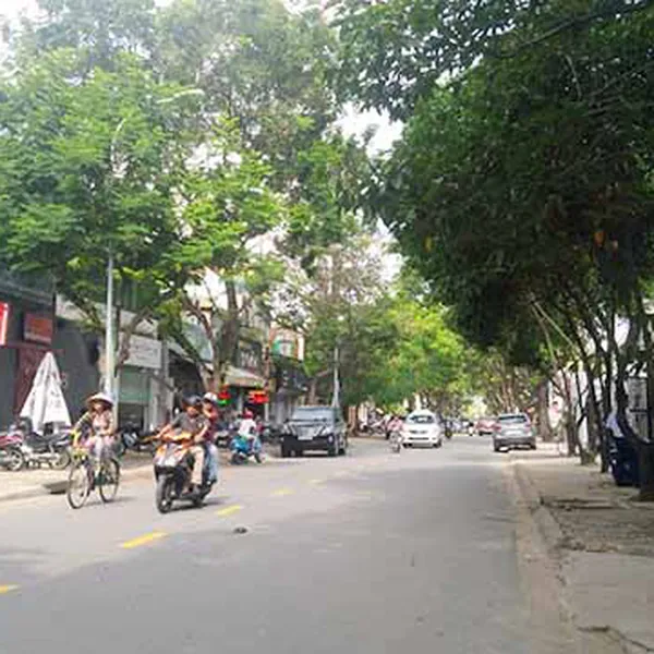 CHO THUÊ NHÀ MẶT TIỀN ĐƯỜNG XUÂN THỦY THẢO ĐIỀN