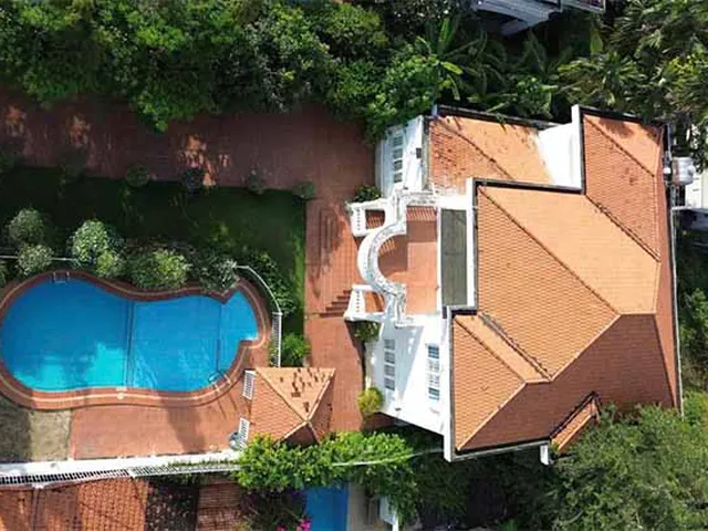 Bán Biệt Thự Trong Khu Compound Thảo Điền Giá Chỉ 180 Triệu/m2 