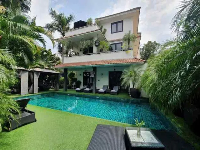Bán biệt thự căn góc 2 mặt tiền Nguyễn Văn Hưởng Thảo Điền
