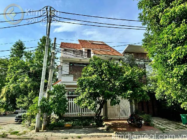 Bán biệt thự Thảo Điền 160m2 góc 2 mặt tiền