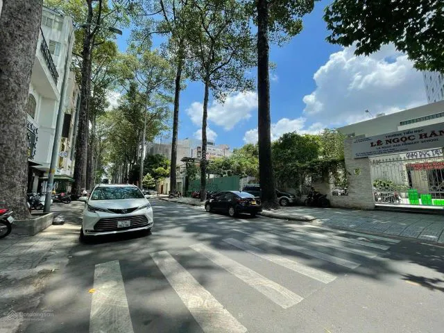 Cơ hội sở hữu khách sạn 4 sao tại TP. HCM – Giá hấp dẫn, thu nhập cao