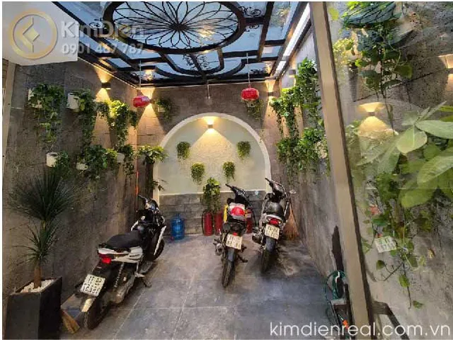 Bán nhà đường Lê Thánh Tôn gần chợ Bến Thành quận 1