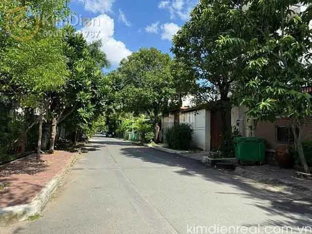 Bán Villa Đường Nguyễn Văn Hưởng Thảo Điền Full Nội Thất