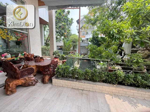 Biệt Thự Góc 2 Mặt Tiền CMT8, Tuyên Ngôn Sống Sang Tại Trung Tâm TPHCM