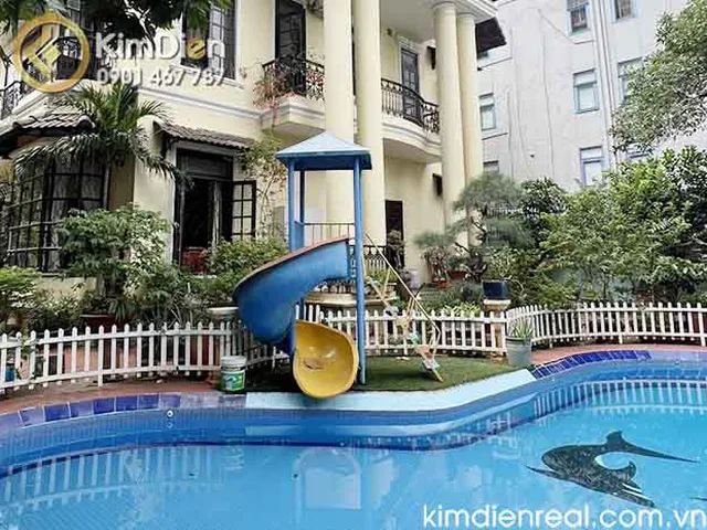 Biệt Thự Thảo Điền Có Hồ Bơi