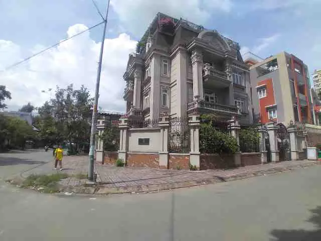Cho Thuê Nhà Gần Uỷ Ban Quận 2