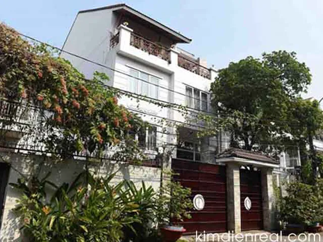 Biệt Thự Thảo Điền Hẻm 215 Nguyễn Văn Hưởng