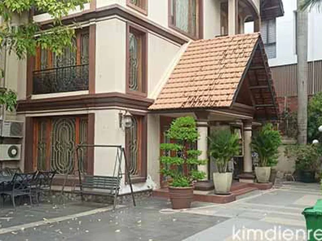 Bán Biệt Thự Có Thiết Kế Đẹp Phường Thảo Điền Diện Tích Khuôn Viên 623m2