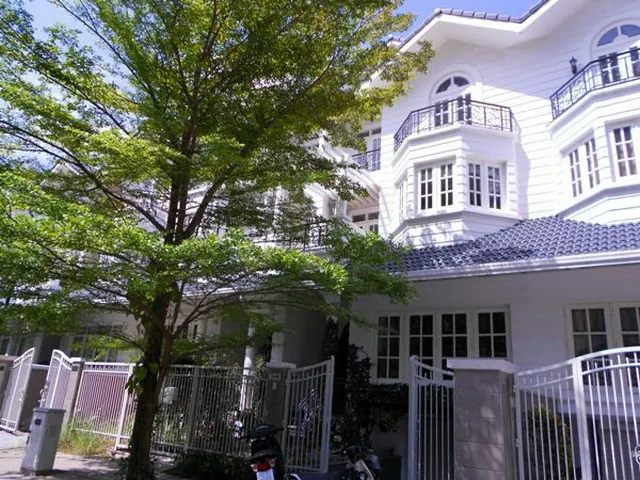 BÁN BIỆT THỰ SAIGON PEARL GIÁ 32 TỶ