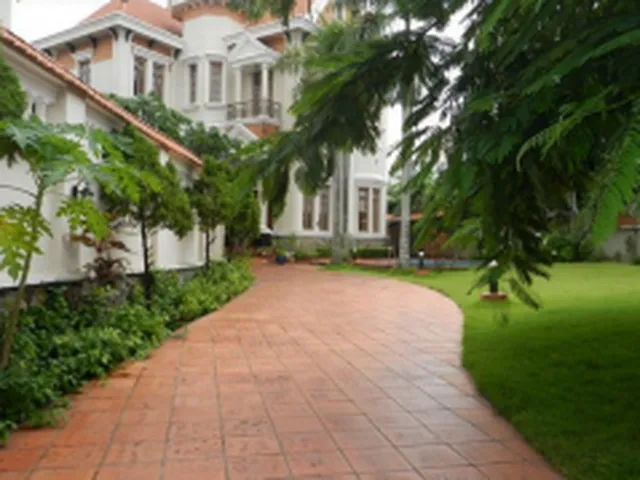 BÁN BIỆT THỰ THẢO ĐIỀN ĐƯỜNG TRẦN NGỌC DIÊN QUẬN 2