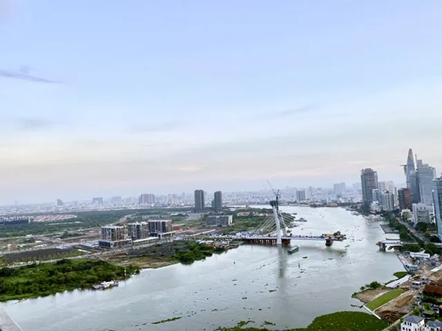 Bán Căn Hộ Vinhomes Ba Son 2 Phòng Ngủ View Sông