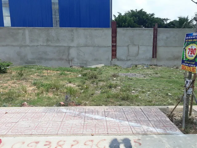 BÁN ĐẤT ĐƯỜNG NGUYỄN XIỂN 50M2 GIÁ RẺ CẠNH VIN CITY