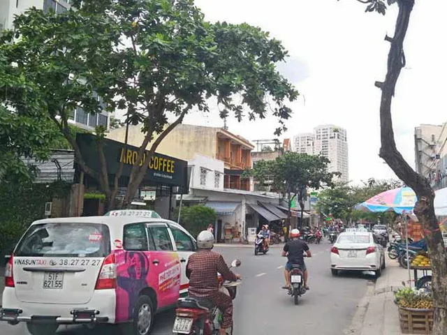 Bán Đất Mặt Tiền Đường Quốc Hương Thảo Điền Quận 2