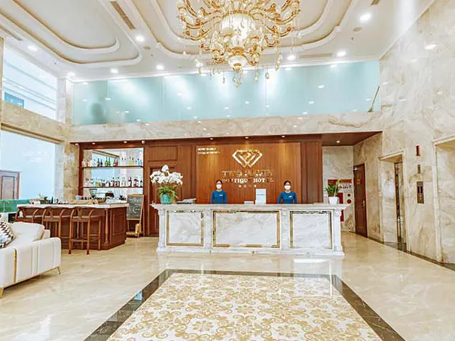 Bán Khách Sạn 4 Sao Đà Nẵng Cách Mặt Biển 150m