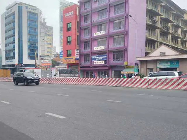 Bán Nhà Cấp 4 Cũ Gần Vòng Xoay Điện Biên Phủ Quận 1 DT 85m2