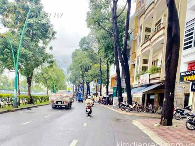 Bán Nhà Đường Hoàng Sa Quận 1 - Căn Góc 2 Mặt Tiền Đường