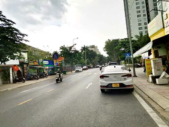 Bán Nhà Đường Nguyễn Văn Hưởng Thảo Điền